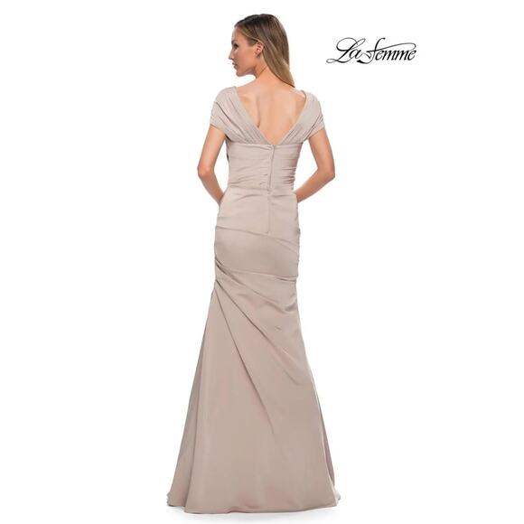 La Femme Evening Mother of the Bride Gown Nude 6 NWT 29805 Pleated Jersey Skirt - Picture 9 of 16